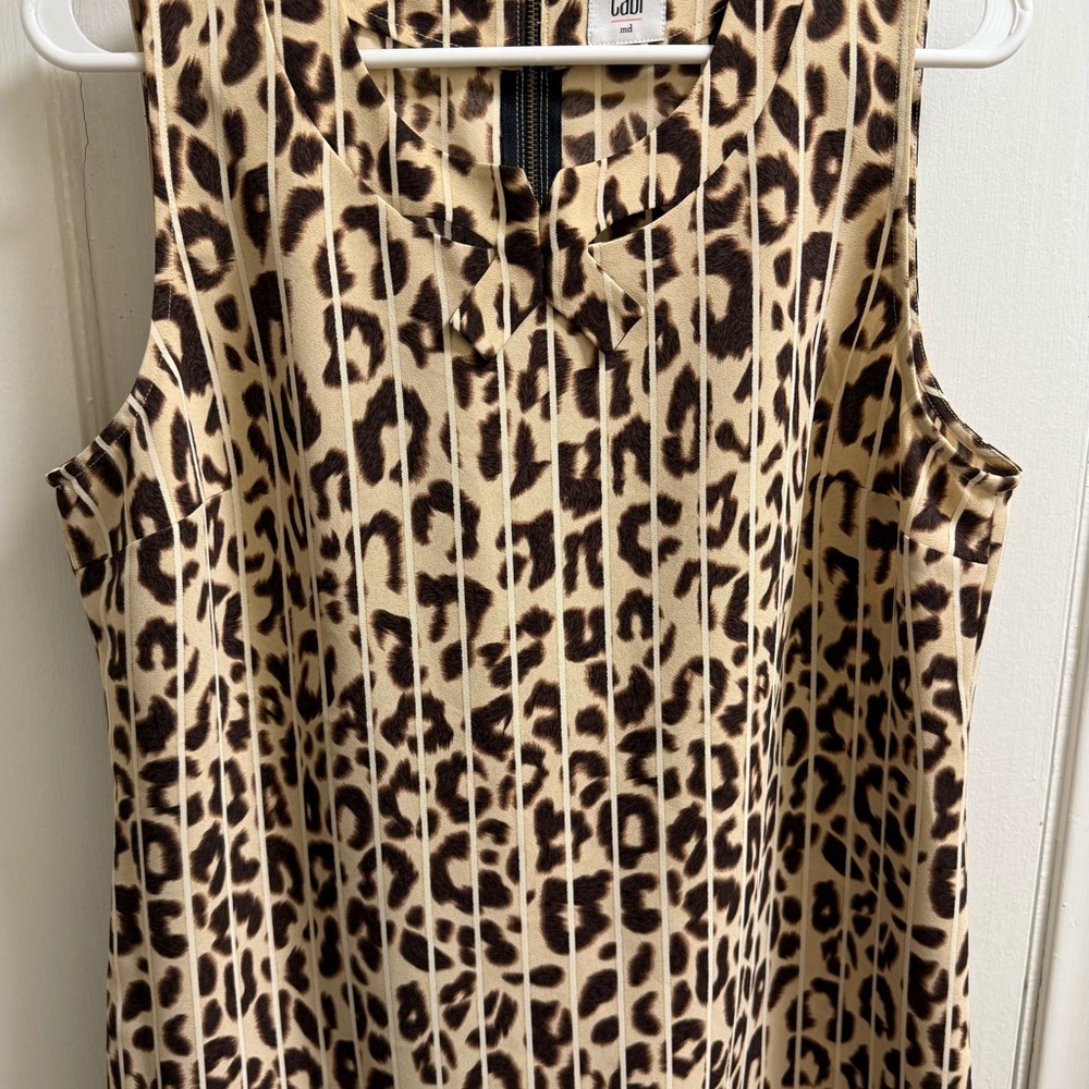 Animal Print Sleeveless Top CAbi size md new without tags